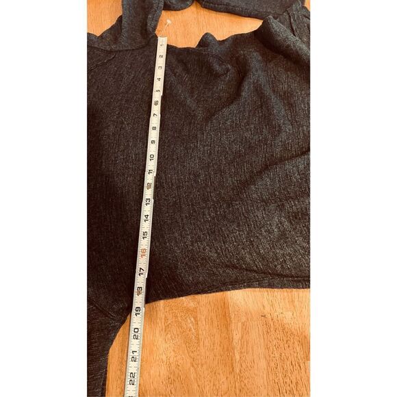 We The Free People Gray Waffle Knit Split Back Turtleneck Long Sleeve Oversized - Picture 10 of 10